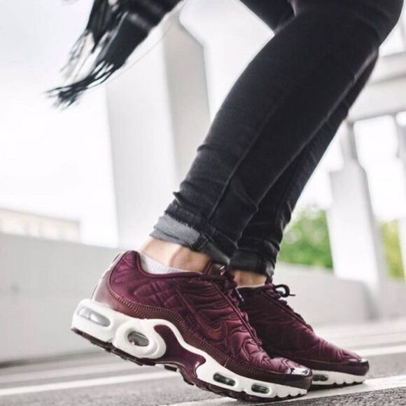 Nike Womens Air Max Plus Se 'TN Shoes Sneakers - Picture 1 of 12
